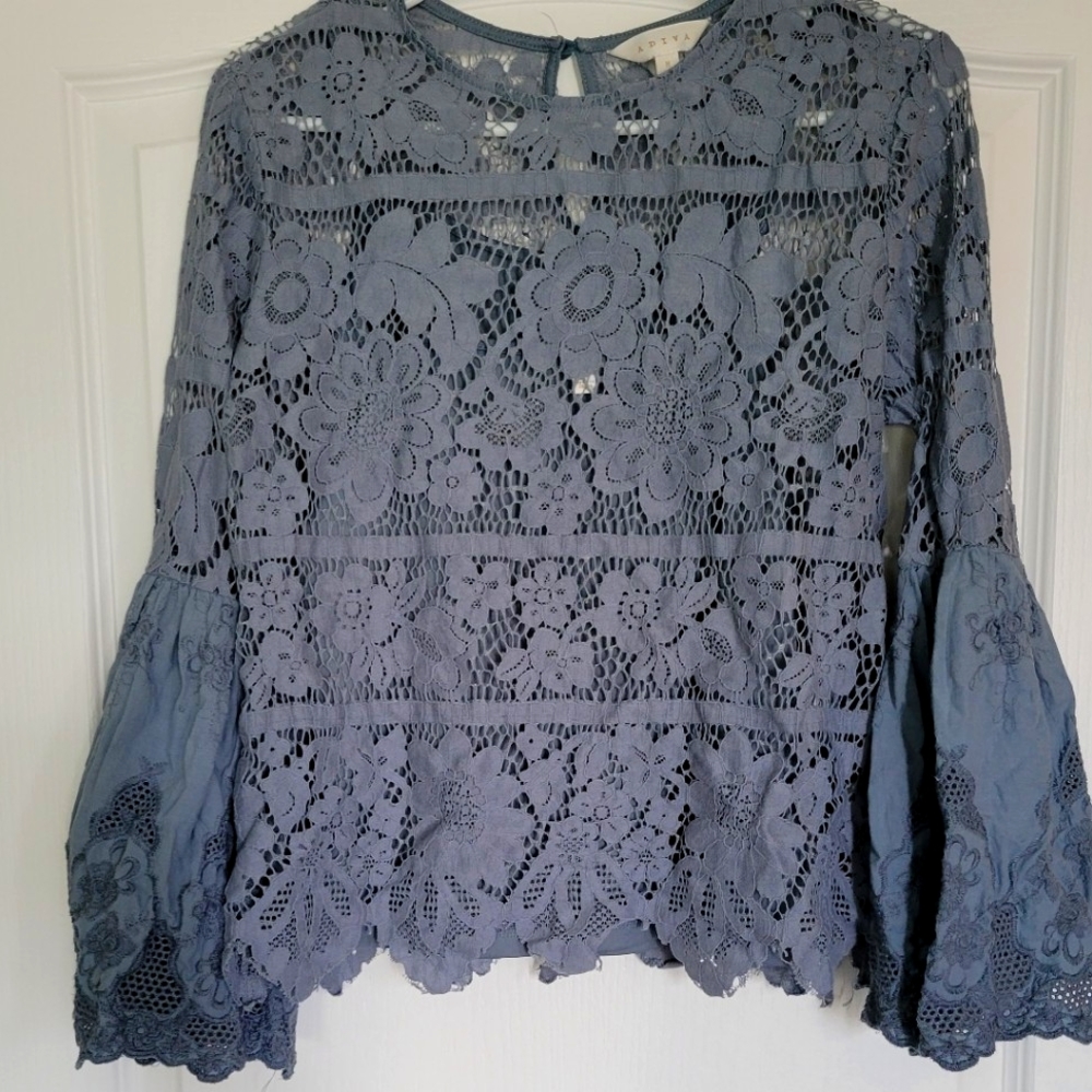 LACED SHIRT